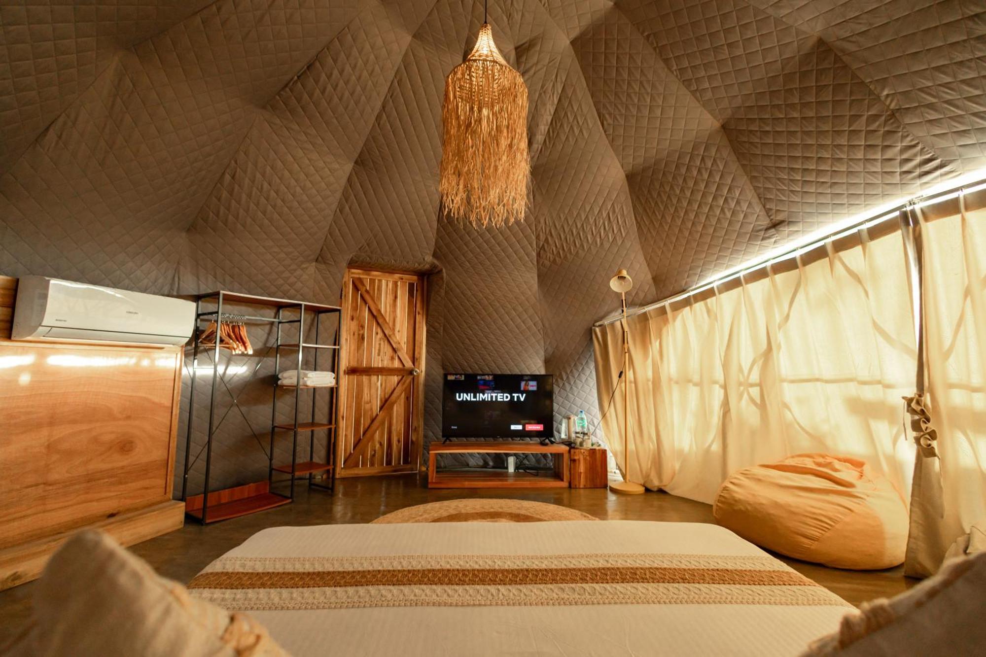 מלון אל נידו Domes And Dreams Lio Glamping מראה חיצוני תמונה