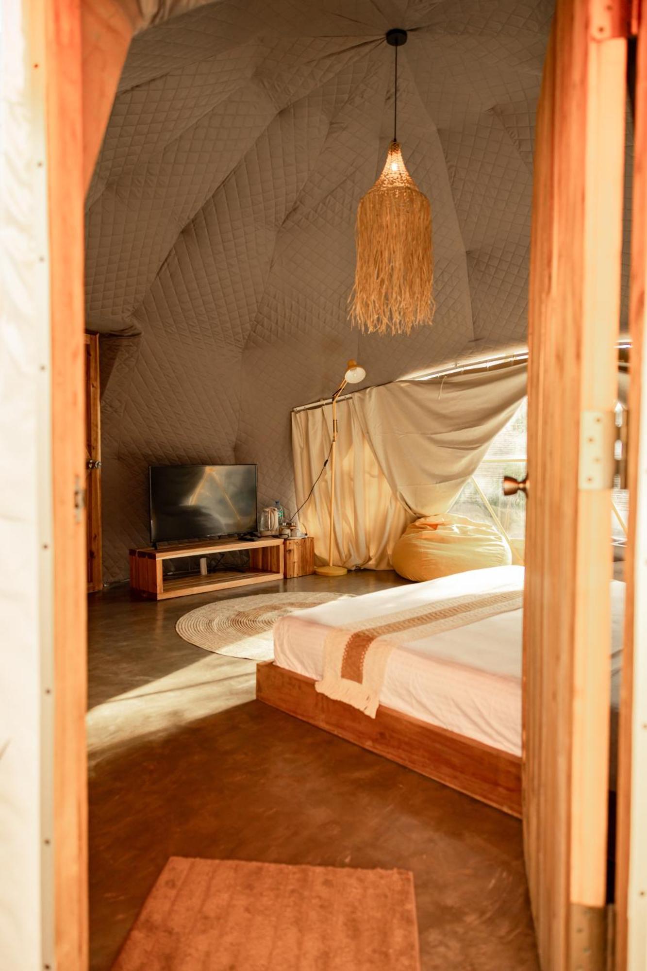 מלון אל נידו Domes And Dreams Lio Glamping מראה חיצוני תמונה