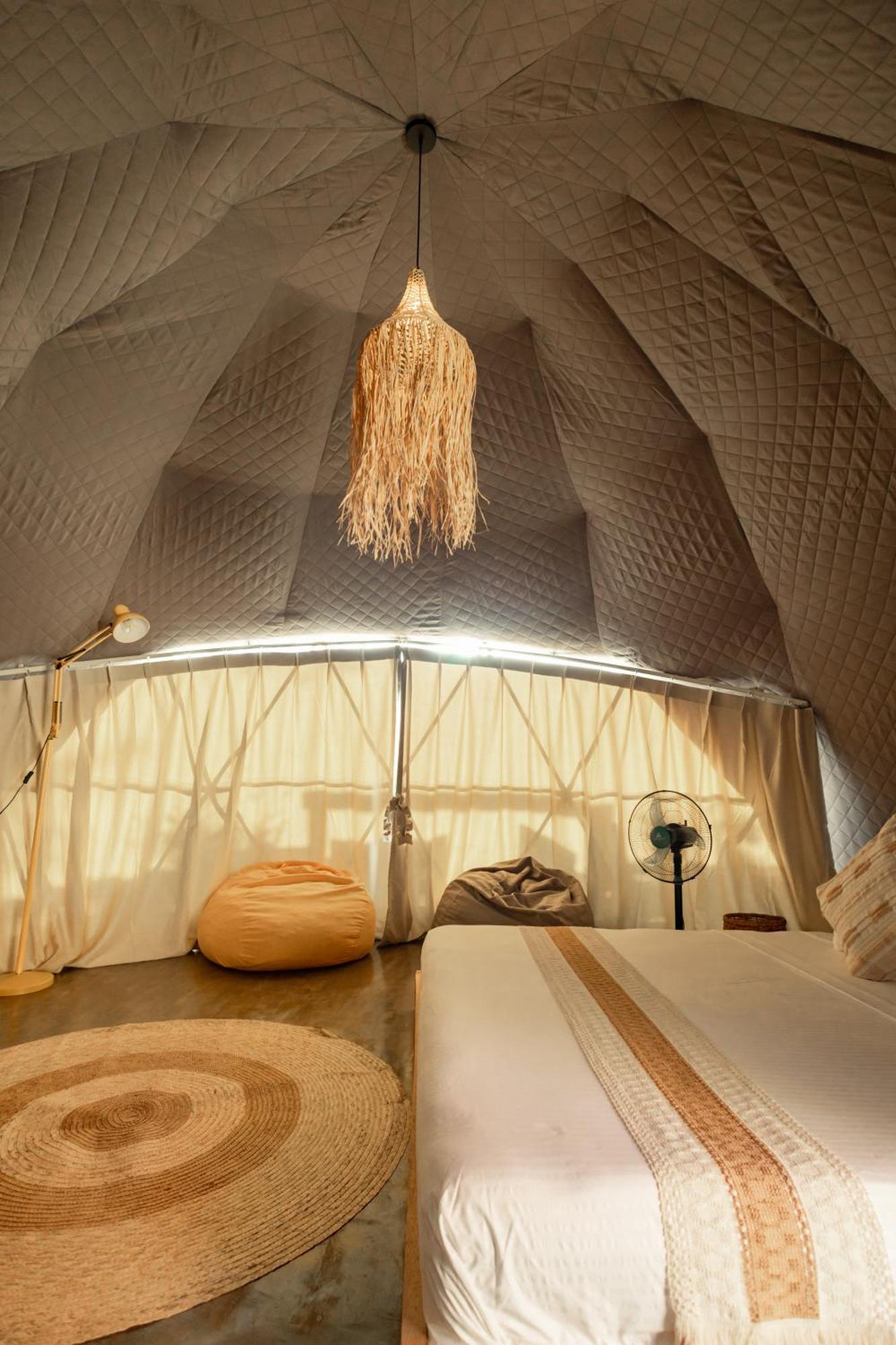 מלון אל נידו Domes And Dreams Lio Glamping מראה חיצוני תמונה