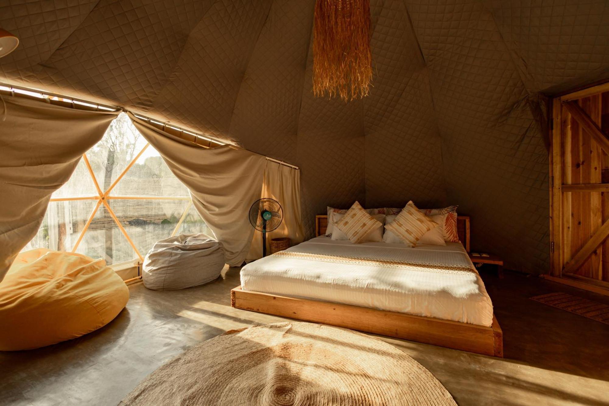 מלון אל נידו Domes And Dreams Lio Glamping מראה חיצוני תמונה