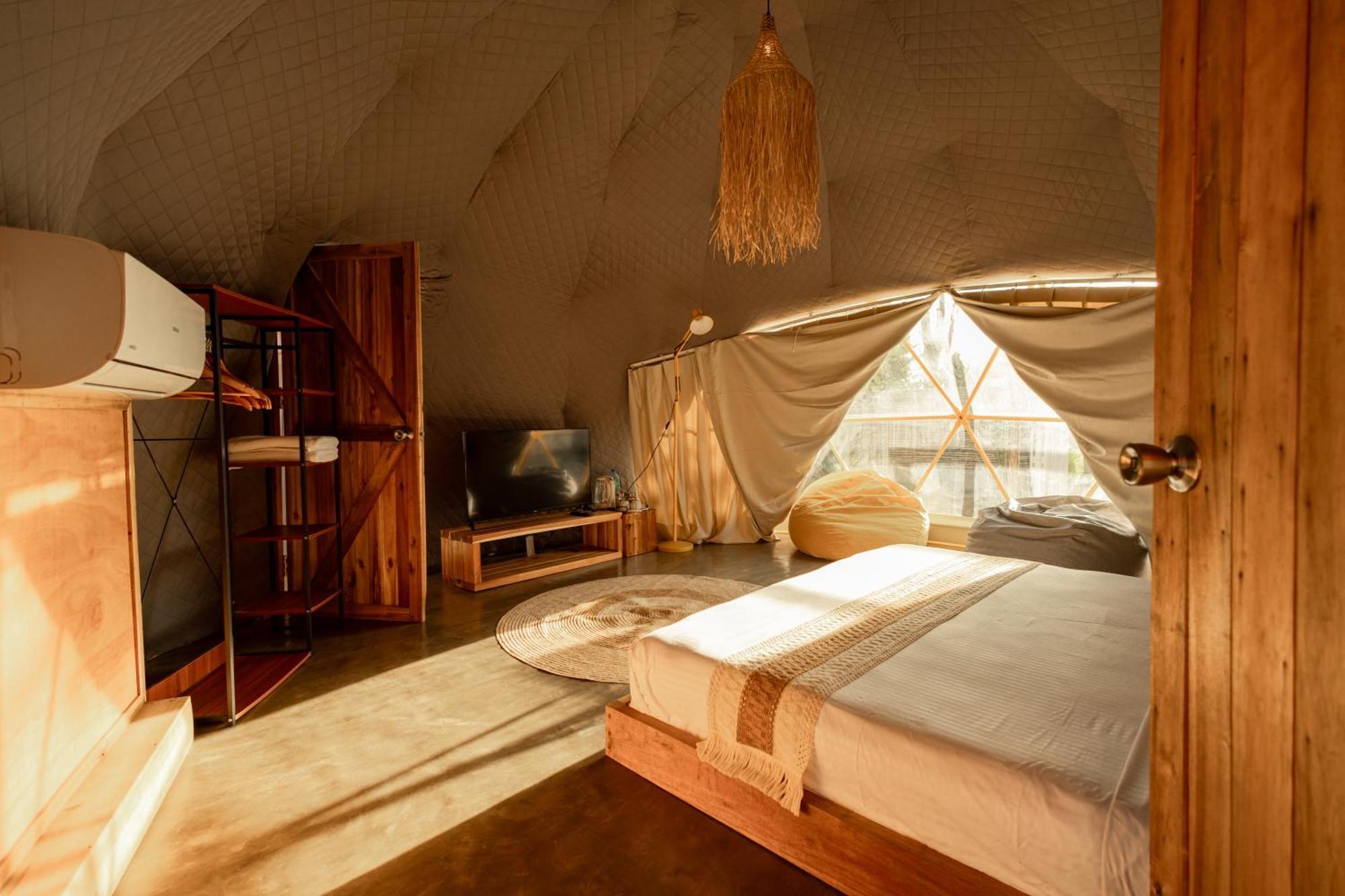 מלון אל נידו Domes And Dreams Lio Glamping מראה חיצוני תמונה
